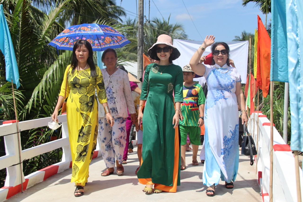 KHÁNH THÀNH CẦU ÔNG RÍP - XÃ ĐỊNH THỦY, HUYỆN MỎ CÀY NAM, TỈNH BẾN TRE