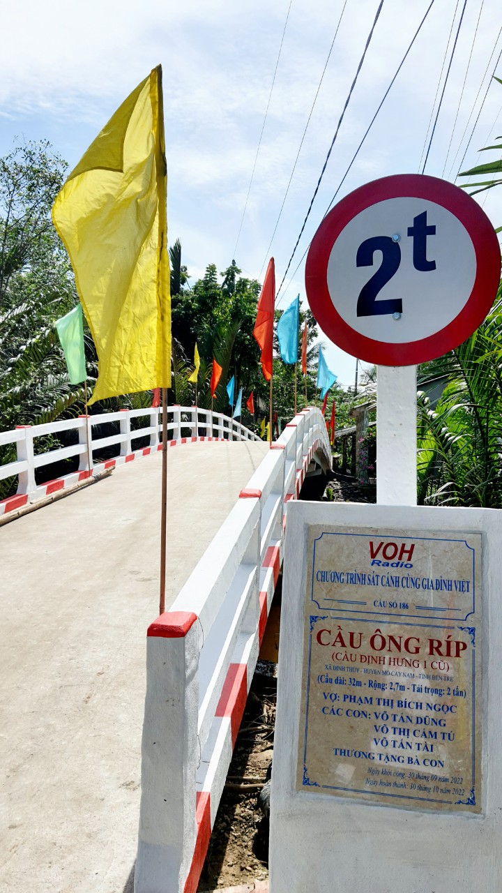 KHÁNH THÀNH CẦU ÔNG RÍP - XÃ ĐỊNH THỦY, HUYỆN MỎ CÀY NAM, TỈNH BẾN TRE