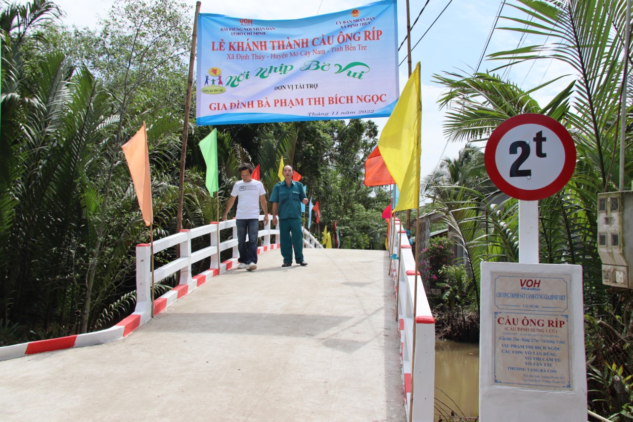 KHÁNH THÀNH CẦU ÔNG RÍP - XÃ ĐỊNH THỦY, HUYỆN MỎ CÀY NAM, TỈNH BẾN TRE