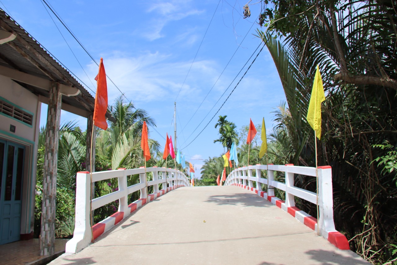 KHÁNH THÀNH CẦU ÔNG RÍP - XÃ ĐỊNH THỦY, HUYỆN MỎ CÀY NAM, TỈNH BẾN TRE