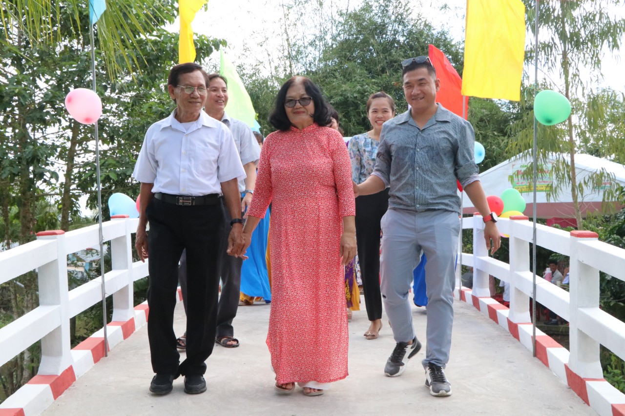 KHÁNH THÀNH CẦU HOÀNG HIỆP - XÃ MỸ HỘI, HUYỆN CÁI BÈ, TỈNH TIỀN GIANG