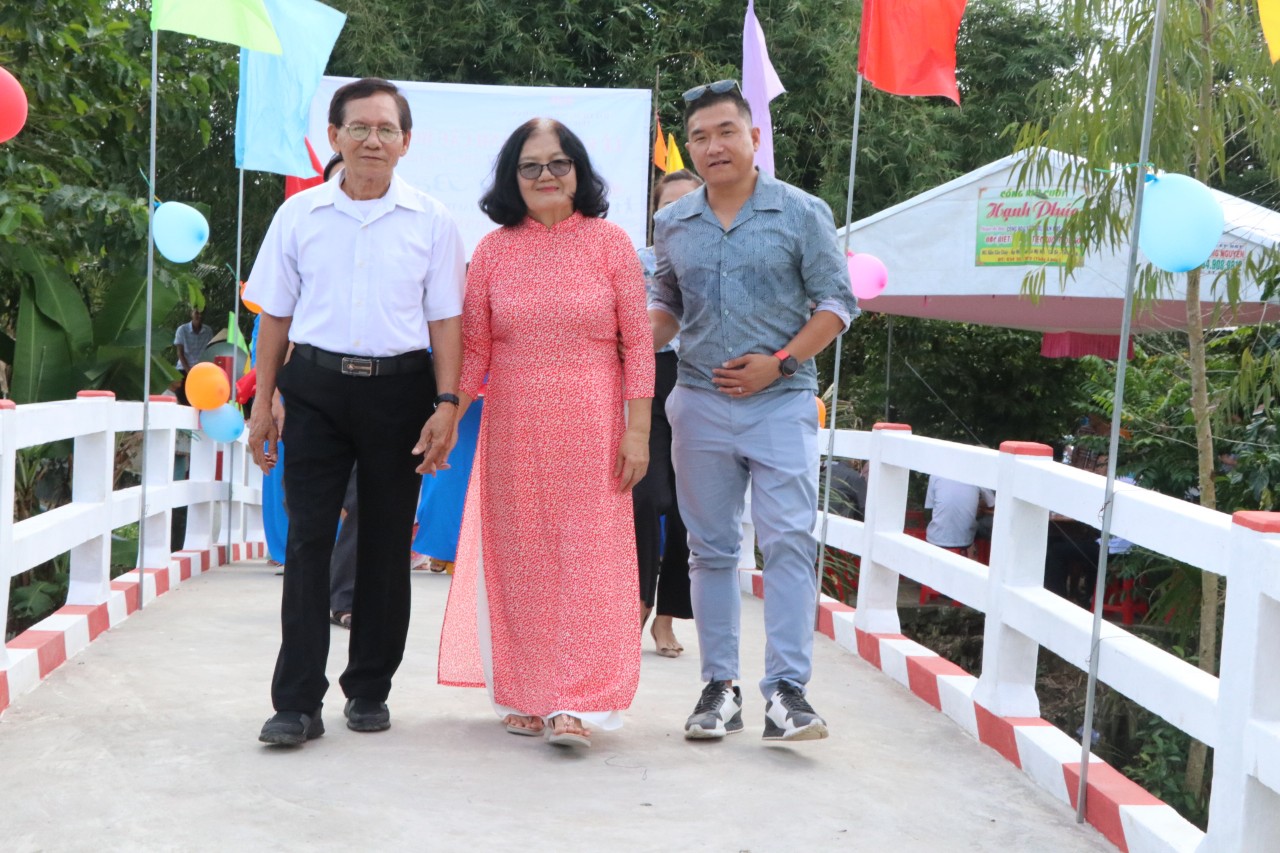 KHÁNH THÀNH CẦU HOÀNG HIỆP - XÃ MỸ HỘI, HUYỆN CÁI BÈ, TỈNH TIỀN GIANG