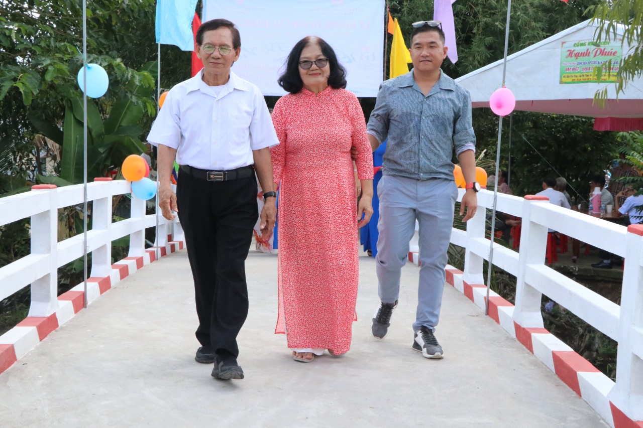 KHÁNH THÀNH CẦU HOÀNG HIỆP - XÃ MỸ HỘI, HUYỆN CÁI BÈ, TỈNH TIỀN GIANG