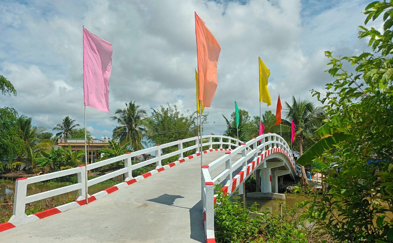 KHÁNH THÀNH CẦU ĐỊNH HIỀN 2 - XÃ VĨNH PHÚ ĐÔNG, HUYỆN PHƯỚC LONG, TỈNH BẠC LIÊU