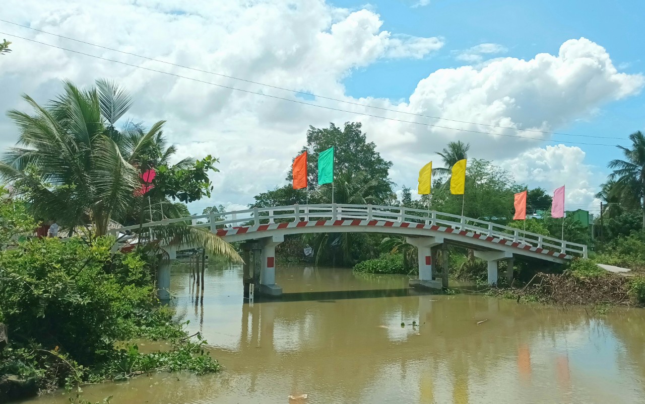 KHÁNH THÀNH CẦU ĐỊNH HIỀN 2 - XÃ VĨNH PHÚ ĐÔNG, HUYỆN PHƯỚC LONG, TỈNH BẠC LIÊU