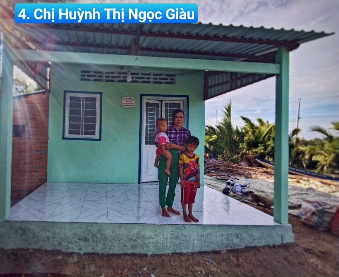 5 MÁI NHÀ ấy, BÃO GIÔNG ĐÃ LÙI VỀ SAU CÁNH CỬA
