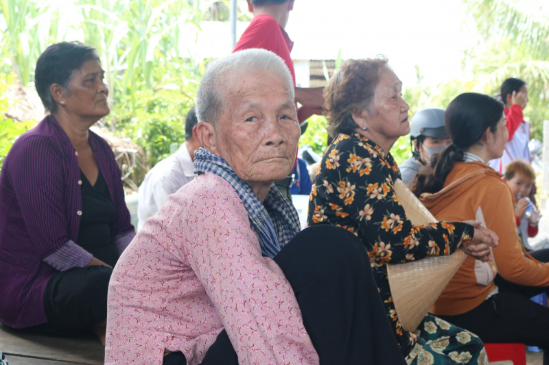 NGÀY VỀ CỦA CÔ GÁI VANCE LEE