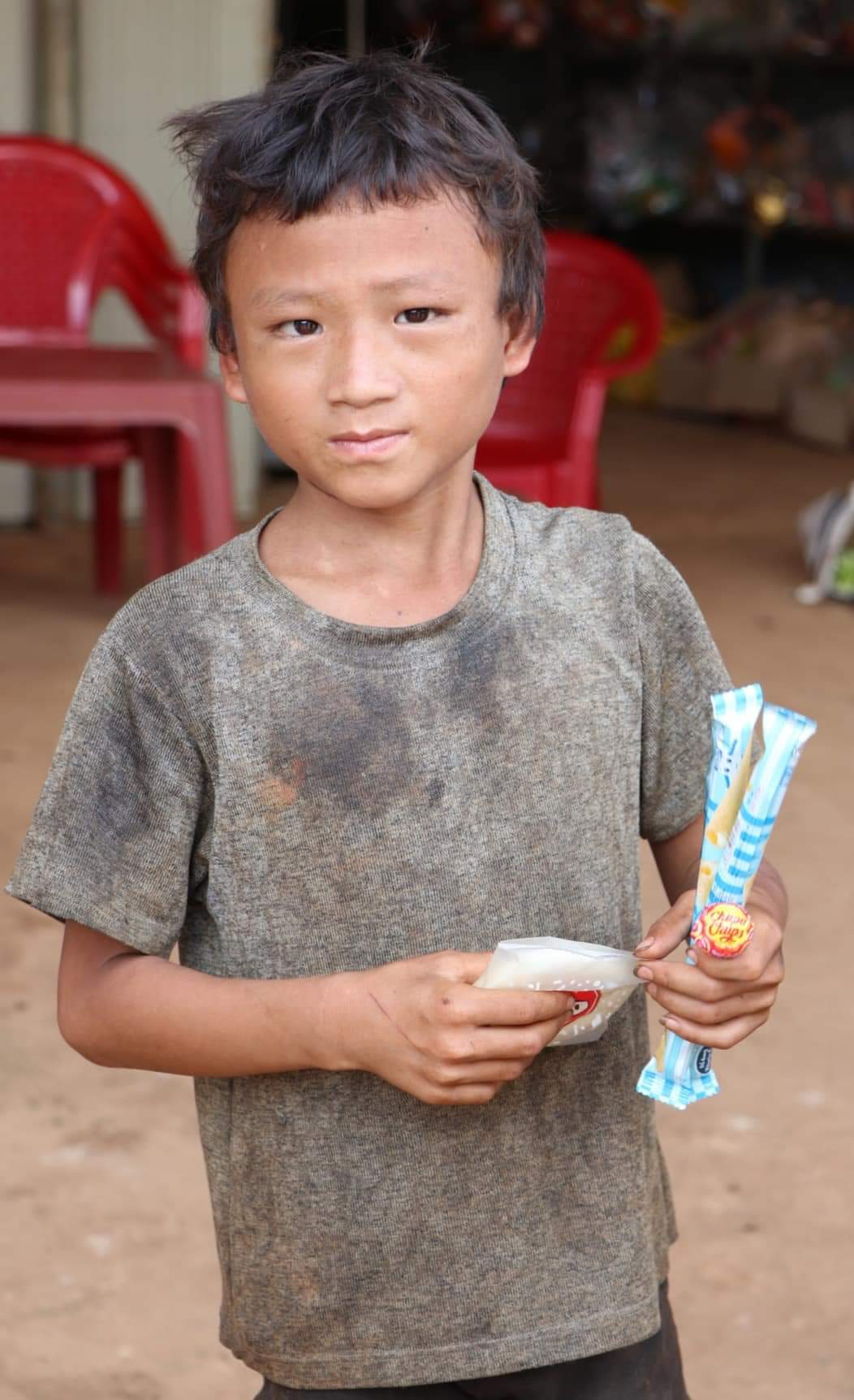 THÔN 5 TẦNG – NƠI ẤY, TẾT TRUNG THU LÀ GIẤC MƠ XA VỢI….