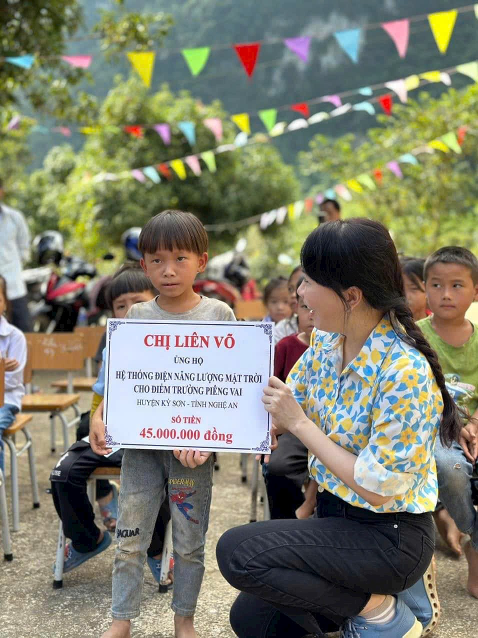 HÀNH TRÌNH XÓA TRẮNG ĐIỂM TRƯỜNG KHÔNG ÁNH ĐIỆN...