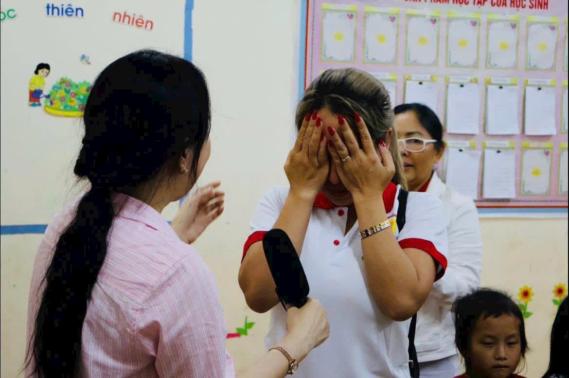 HÀNH TRÌNH XÓA TRẮNG ĐIỂM TRƯỜNG KHÔNG ÁNH ĐIỆN...