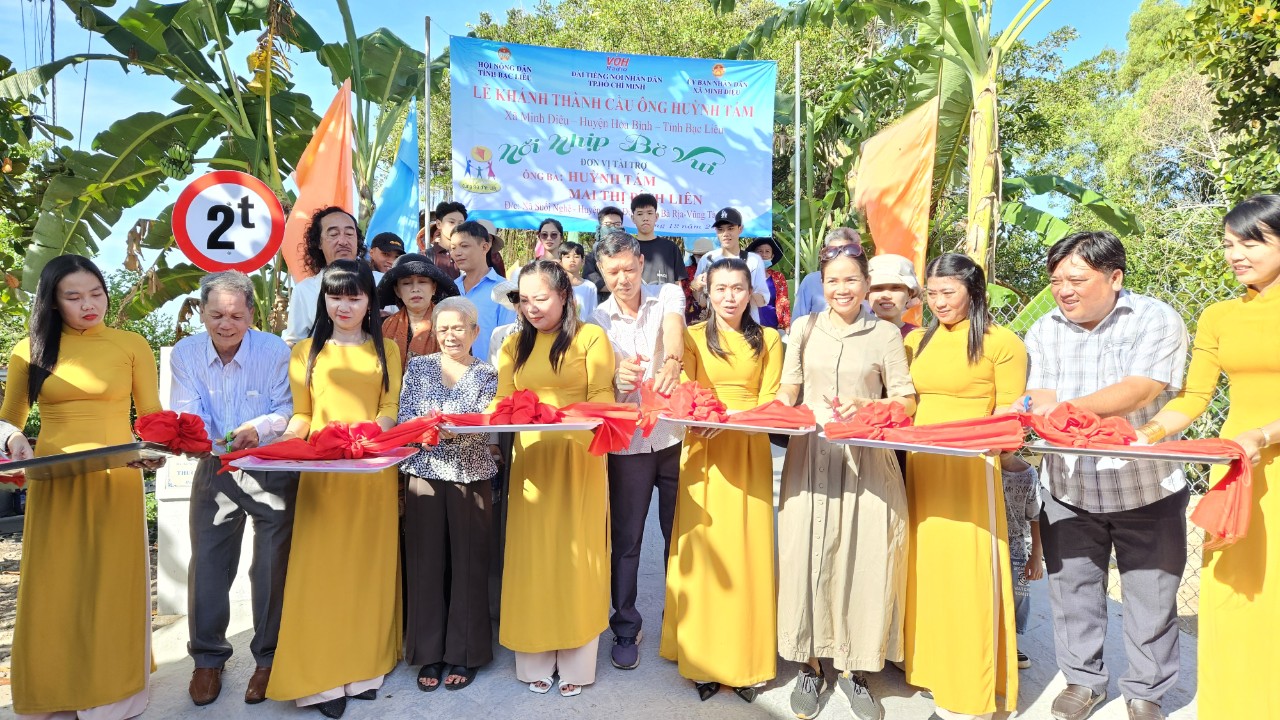 KHÁNH THÀNH CẦU ÔNG HUỲNH TÁM - XÃ MINH DIỆU, HUYỆN HÒA BÌNH, TỈNH BẠC LIÊU