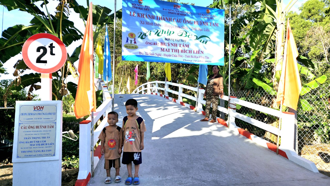 KHÁNH THÀNH CẦU ÔNG HUỲNH TÁM - XÃ MINH DIỆU, HUYỆN HÒA BÌNH, TỈNH BẠC LIÊU