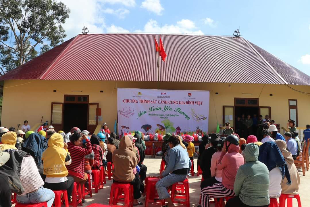 MÙA XUÂN YÊU THƯƠNG 2024 - HUYỆN ĐÔNG GIANG, QUẢNG NAM