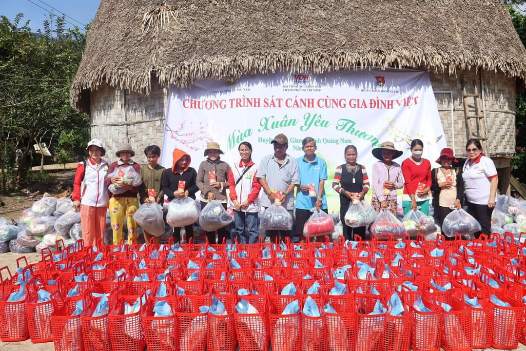 MÙA XUÂN YÊU THƯƠNG 2024 - HUYỆN ĐÔNG GIANG, QUẢNG NAM