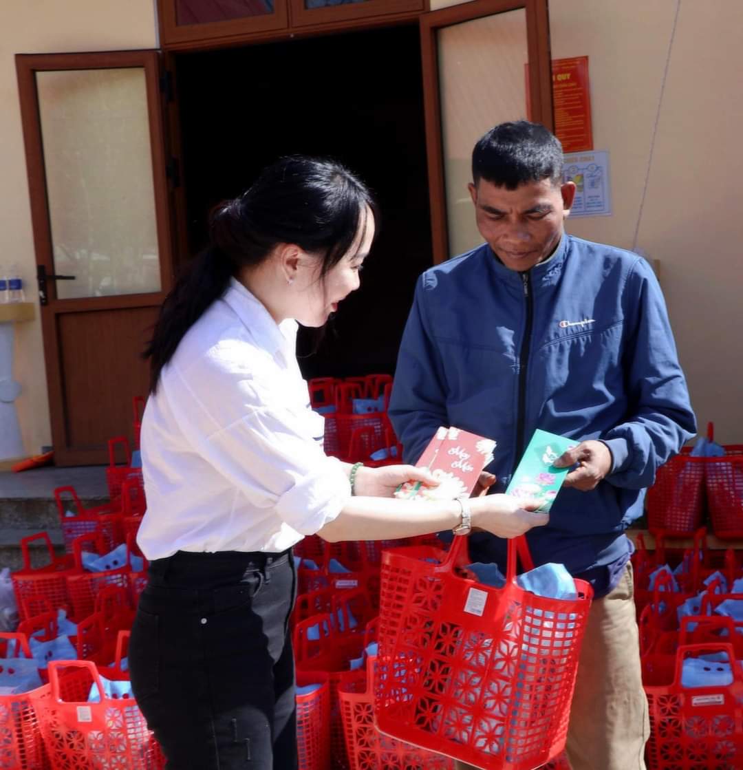 MÙA XUÂN YÊU THƯƠNG 2024 - HUYỆN ĐÔNG GIANG, QUẢNG NAM