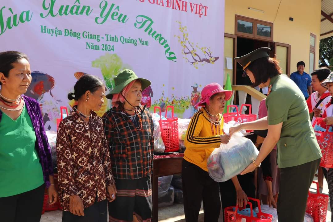 MÙA XUÂN YÊU THƯƠNG 2024 - HUYỆN ĐÔNG GIANG, QUẢNG NAM