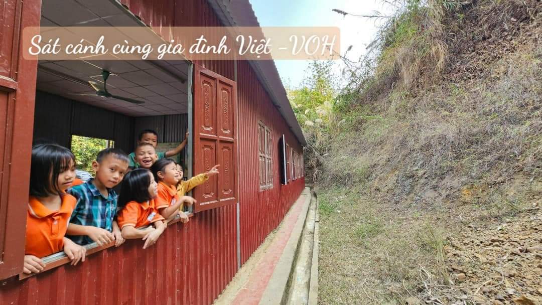 GIẤC MƠ CỦA 9 ĐIỂM TRƯỜNG - VÌ SAO NƯỚC MẮT LẠI RƠI KHI VUI THẾ NÀY!