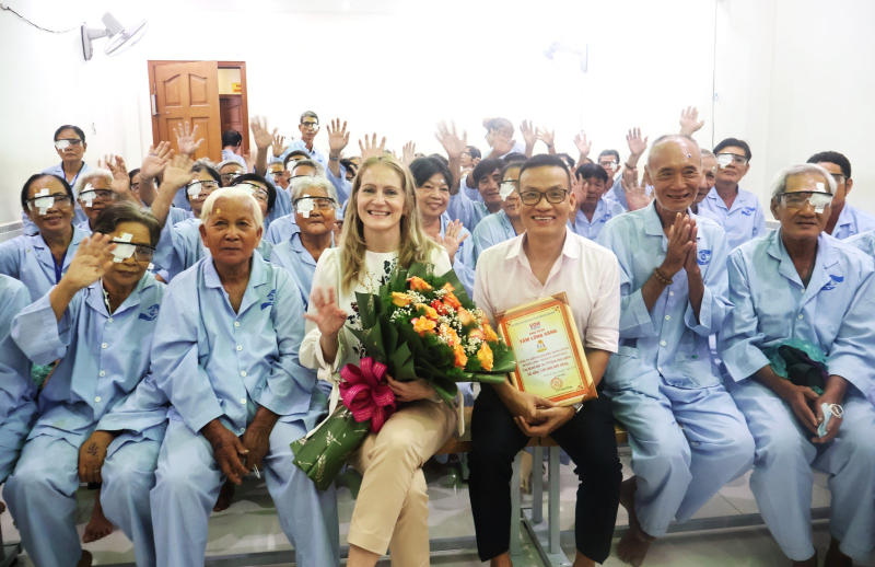 270 CUỘC ĐỜI ĐƯỢC TÌM THẤY ÁNH SÁNG