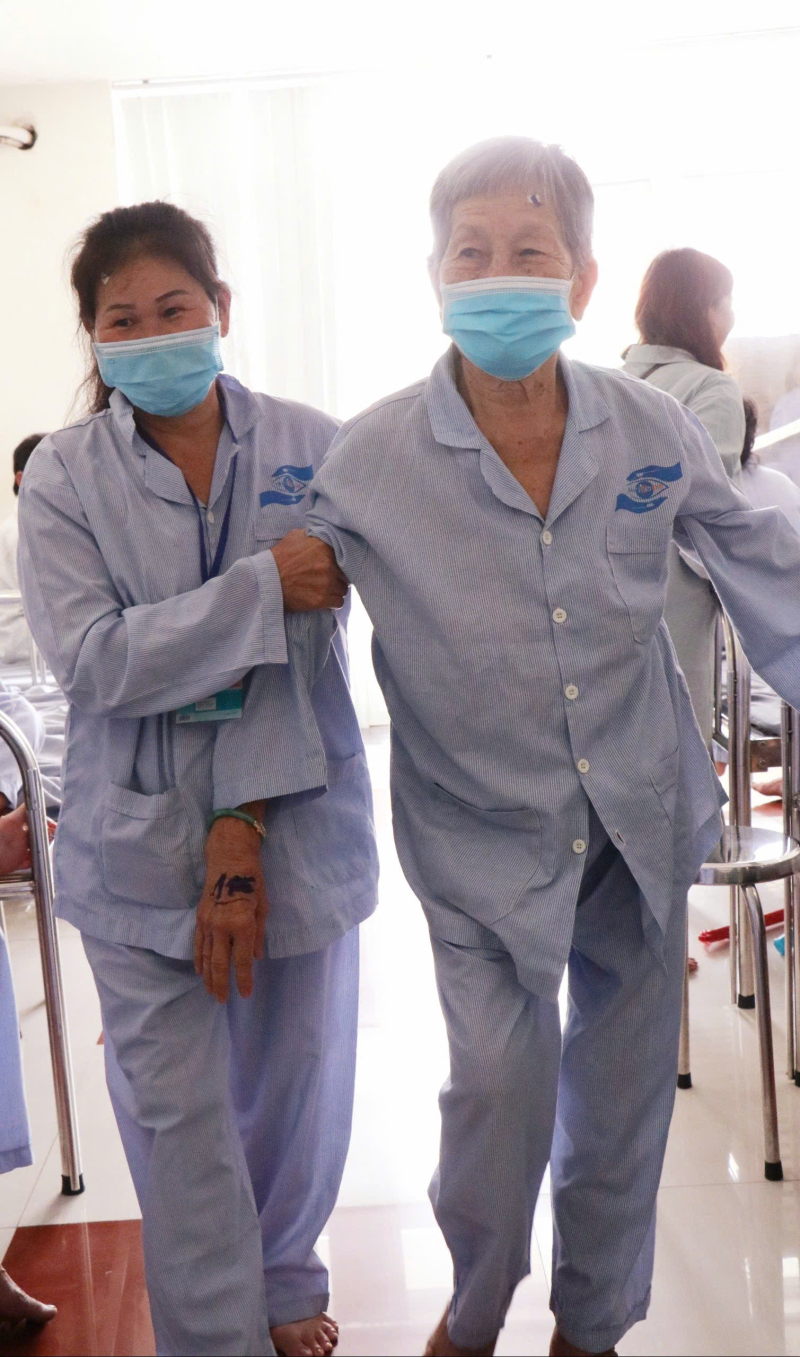 270 CUỘC ĐỜI ĐƯỢC TÌM THẤY ÁNH SÁNG