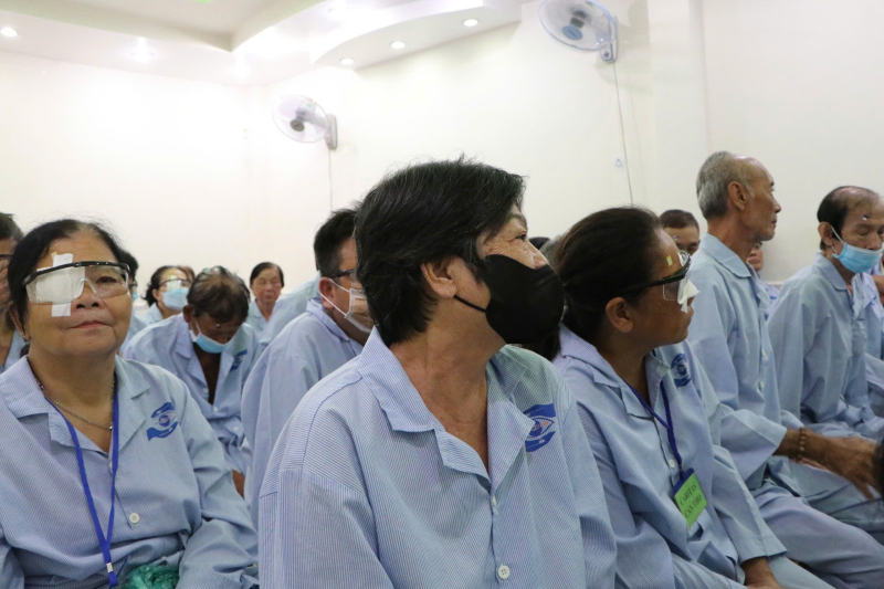 270 CUỘC ĐỜI ĐƯỢC TÌM THẤY ÁNH SÁNG