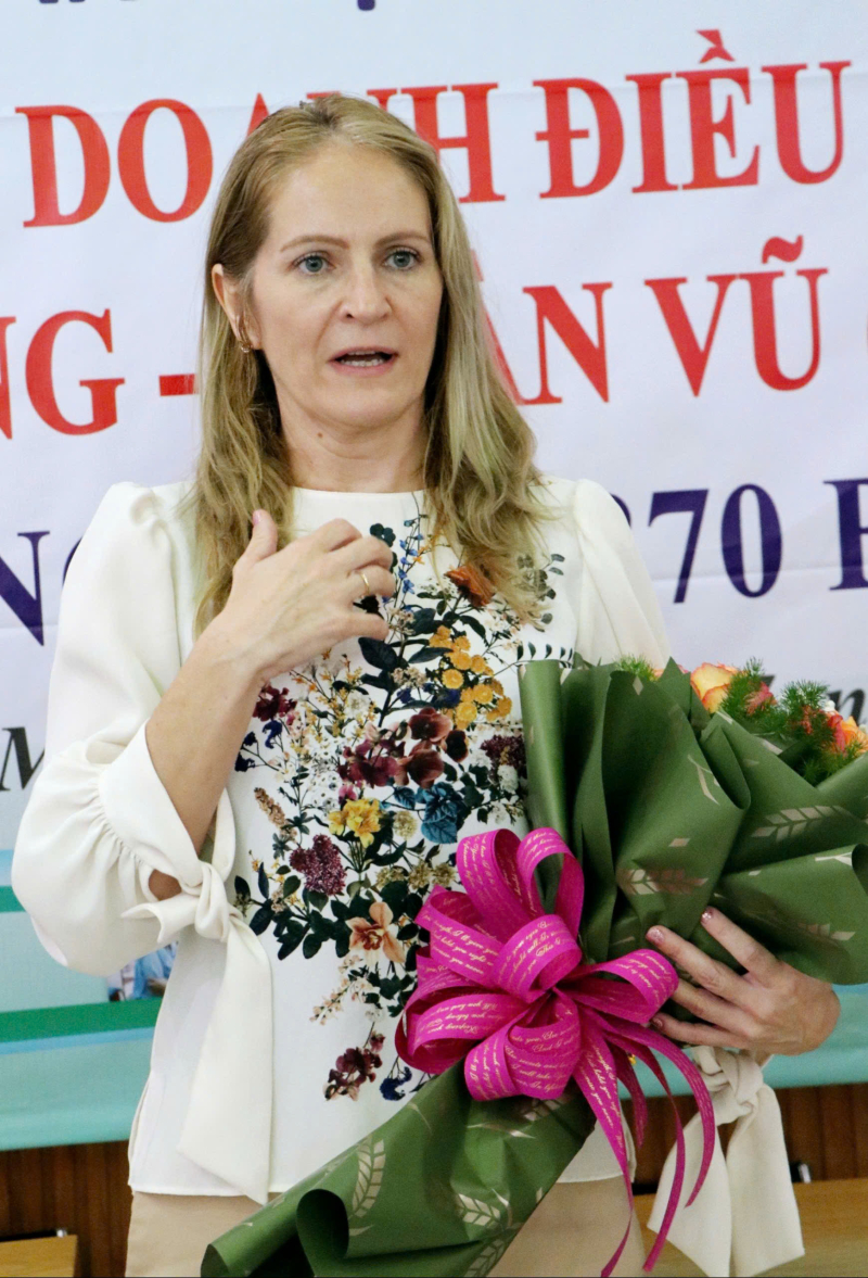270 CUỘC ĐỜI ĐƯỢC TÌM THẤY ÁNH SÁNG